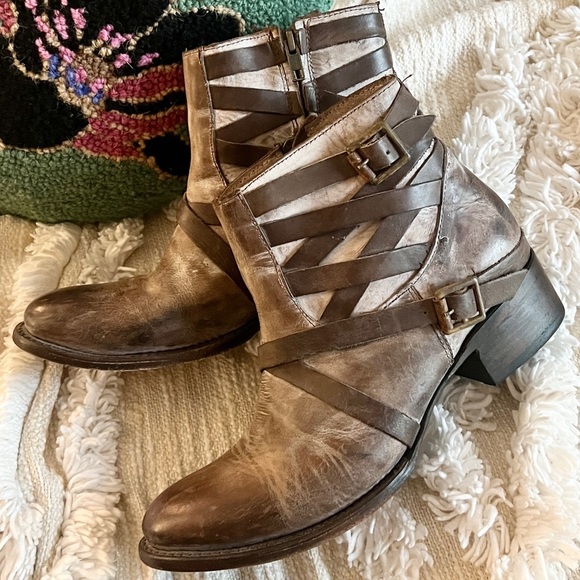 Freebird by Steven Taupe Brown Tan Strappy Leather Sammi Booties 9 - Picture 7 of 16